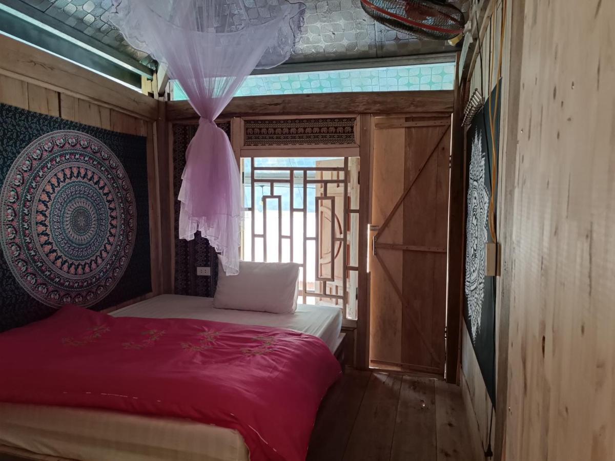 Mymy Eco Homestay Làng Cac Exterior photo